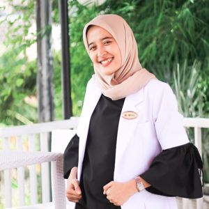 Instructor Hesti Anandini Sariningrum