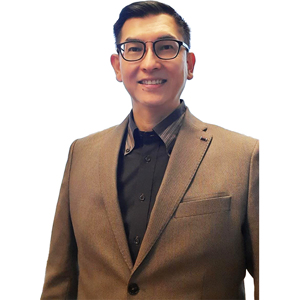 Instructor Vincent Hilliard