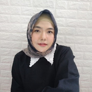 Instructor Nicky Maulani