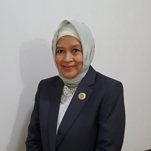 Instructor Prof. Dr. ELLY MUNADZIROH drg., MS.