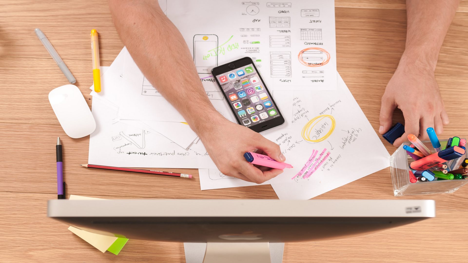 ANALOG Marketing vs DIGITAL Marketing