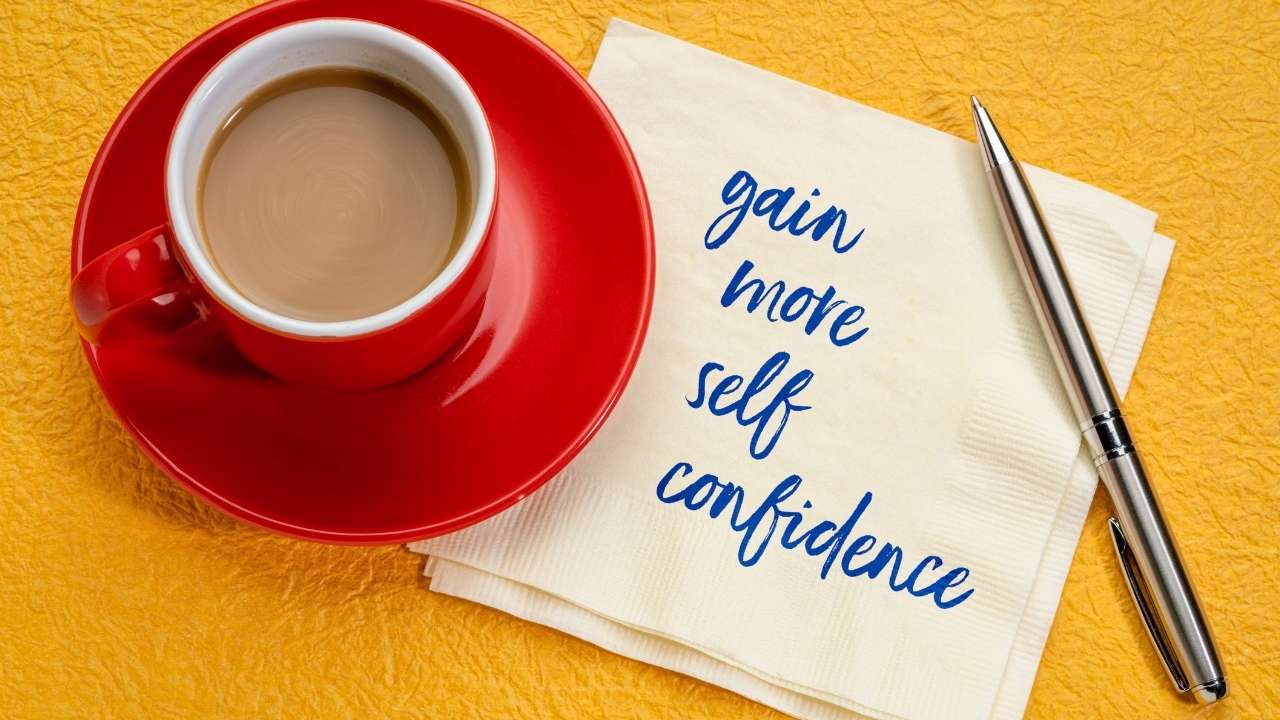 10 Cara Meningkatkan Kepercayaan Diri Anda secara Efektif, Yuk Simak!