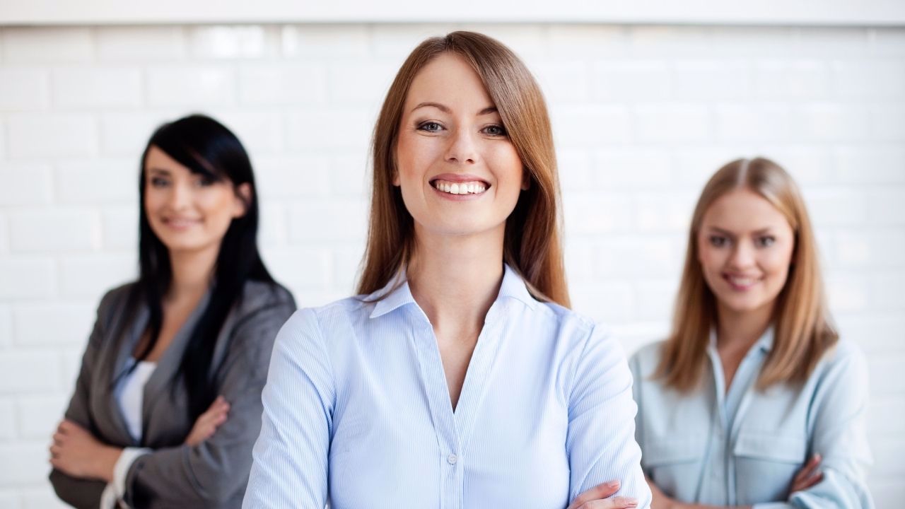 Meningkatkan Kemampuan Berpikir Logis dalam Kepemimpinan