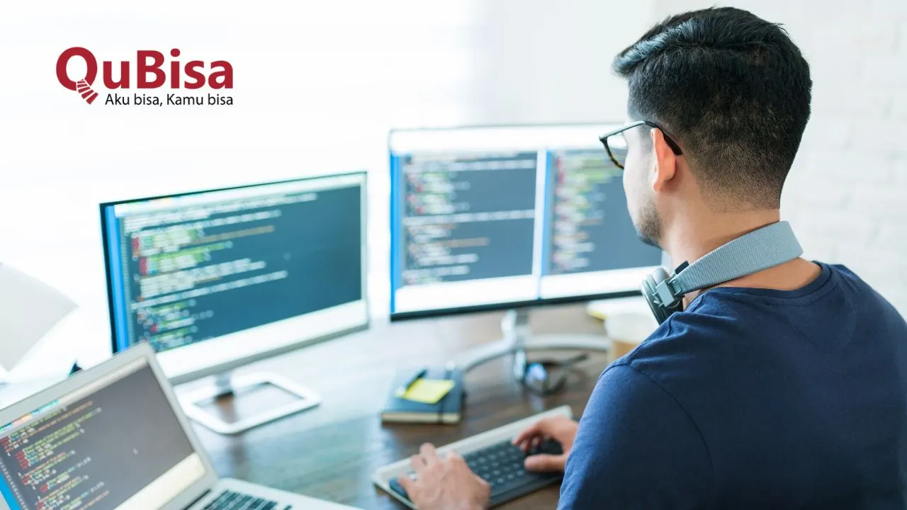 Mengulik Perbedaan IT Staff dan IT Support Secara Lengkap