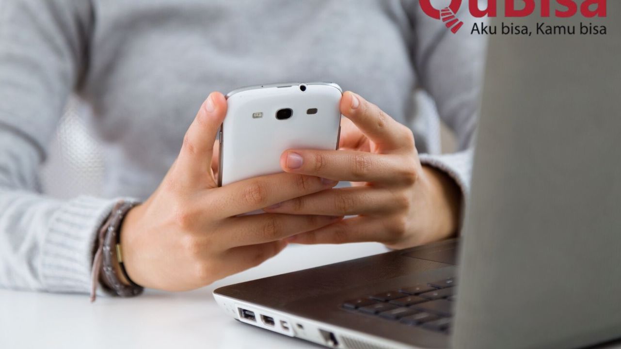 Apa Itu Social Media Officer? Ketahui Job Desk Serta Range Gajinya