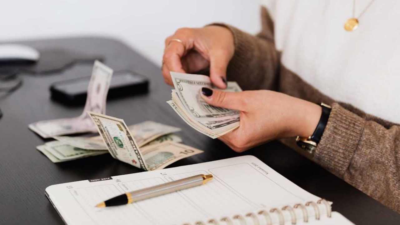 Ketahui Contoh Biaya Administrasi dan Umum dalam Sebuah Bisnis