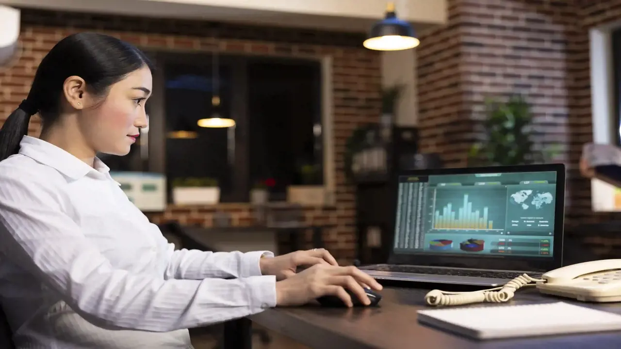 10 Tools AI untuk Analisis Data Terbaik untuk Bisnis, Lebih Cepat dan Akurat!